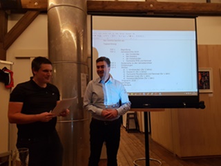 alter neuer Vorsitzender klein